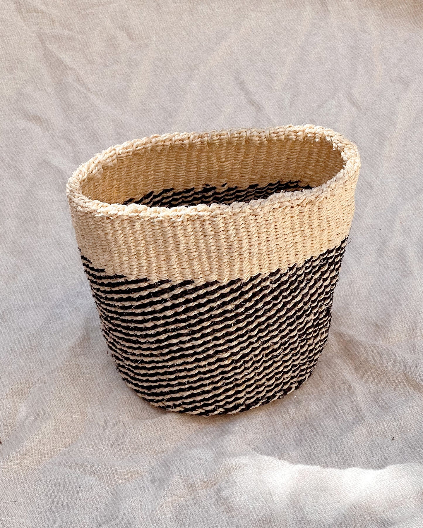 Black Dipped Sisal Basket