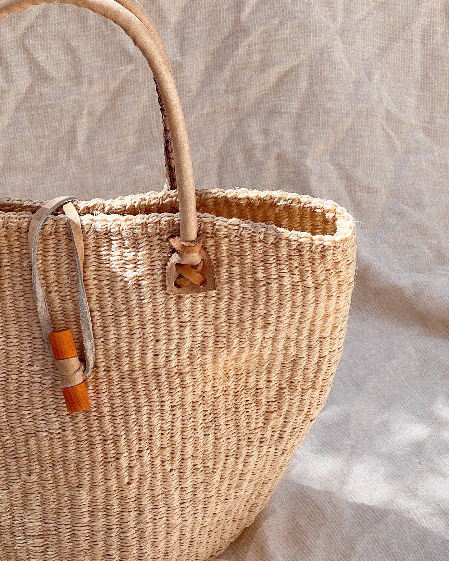 Dolci Vanilla Tote Bag