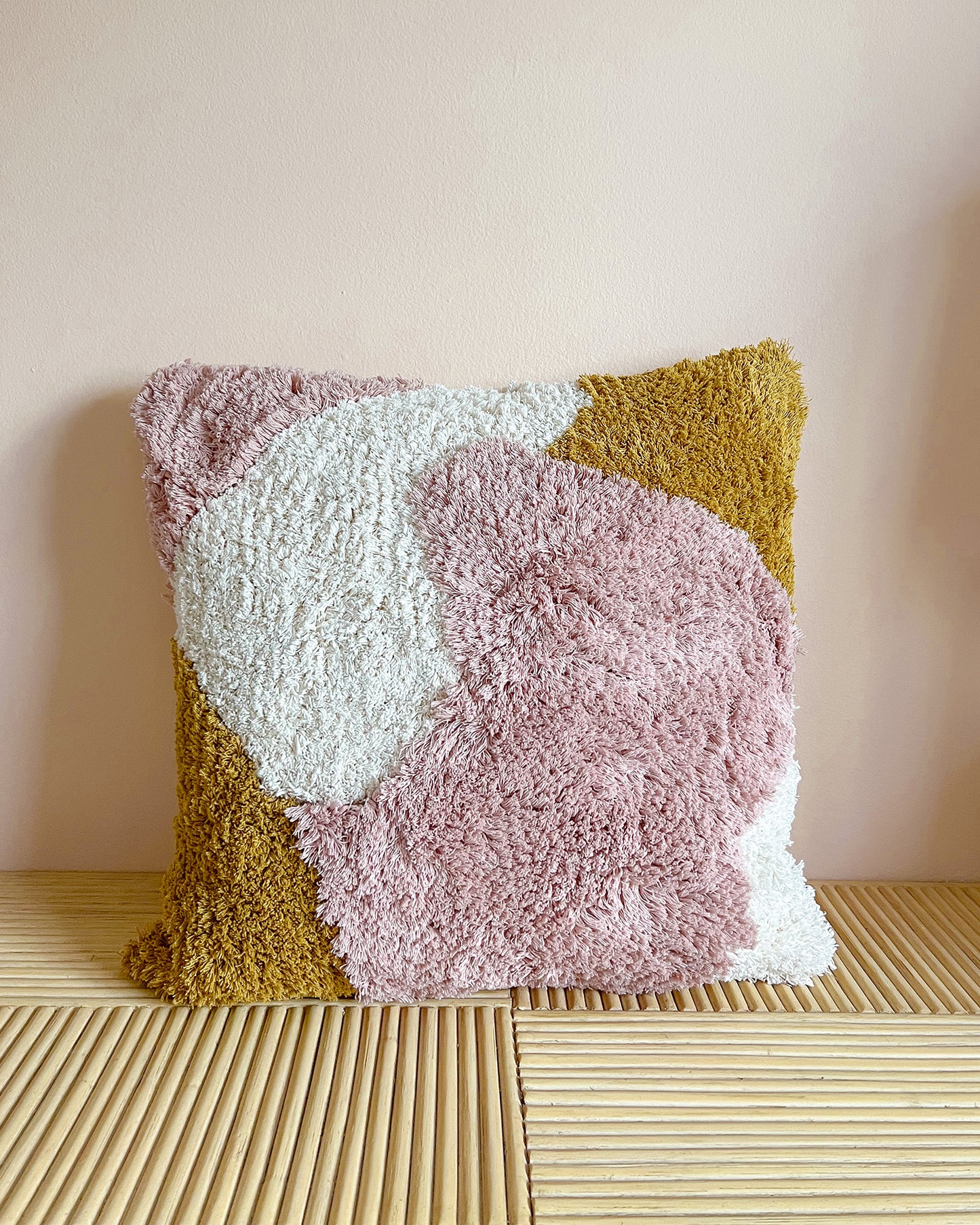 Yucca Pink Tufted Throw Pillow