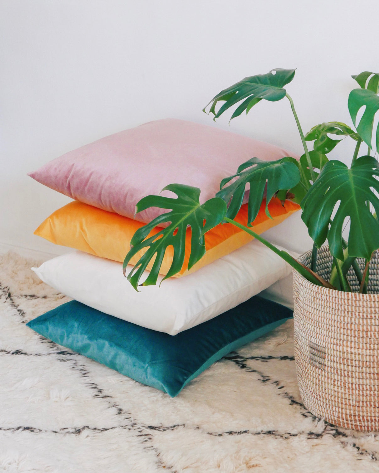 Aqua Velvet Decorative Throw Pillow Hesby